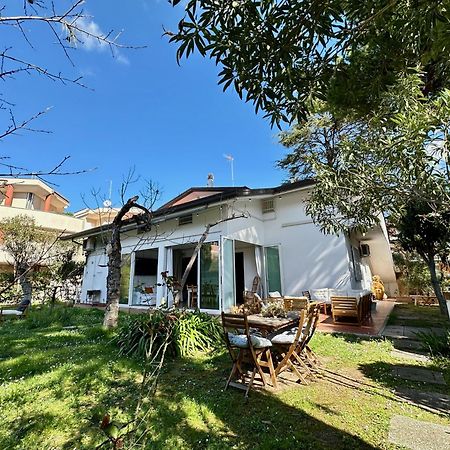 Appartamenti Villa Renata Riccione Eksteriør bilde
